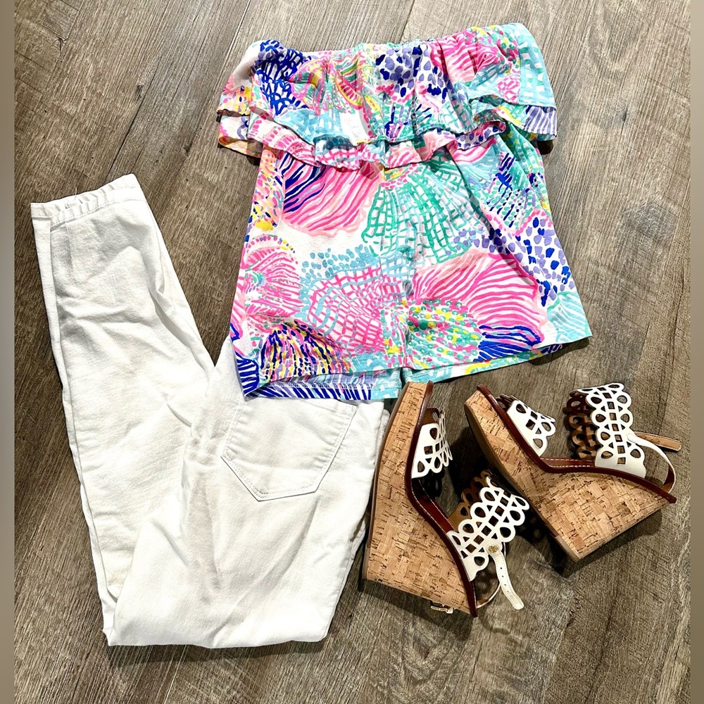 Lilly Pulitzer. Strapless ruffle top. Cotton. Size Small EUC